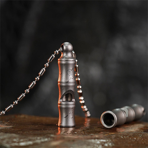 키유니티 티타늄 휘슬 KA55